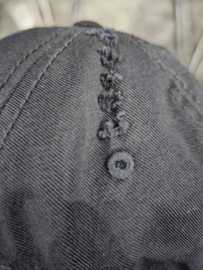 会場限定販売】TYLA ロゴ刺繍 ダメージ加工 キャップ 黒 オマケ付き