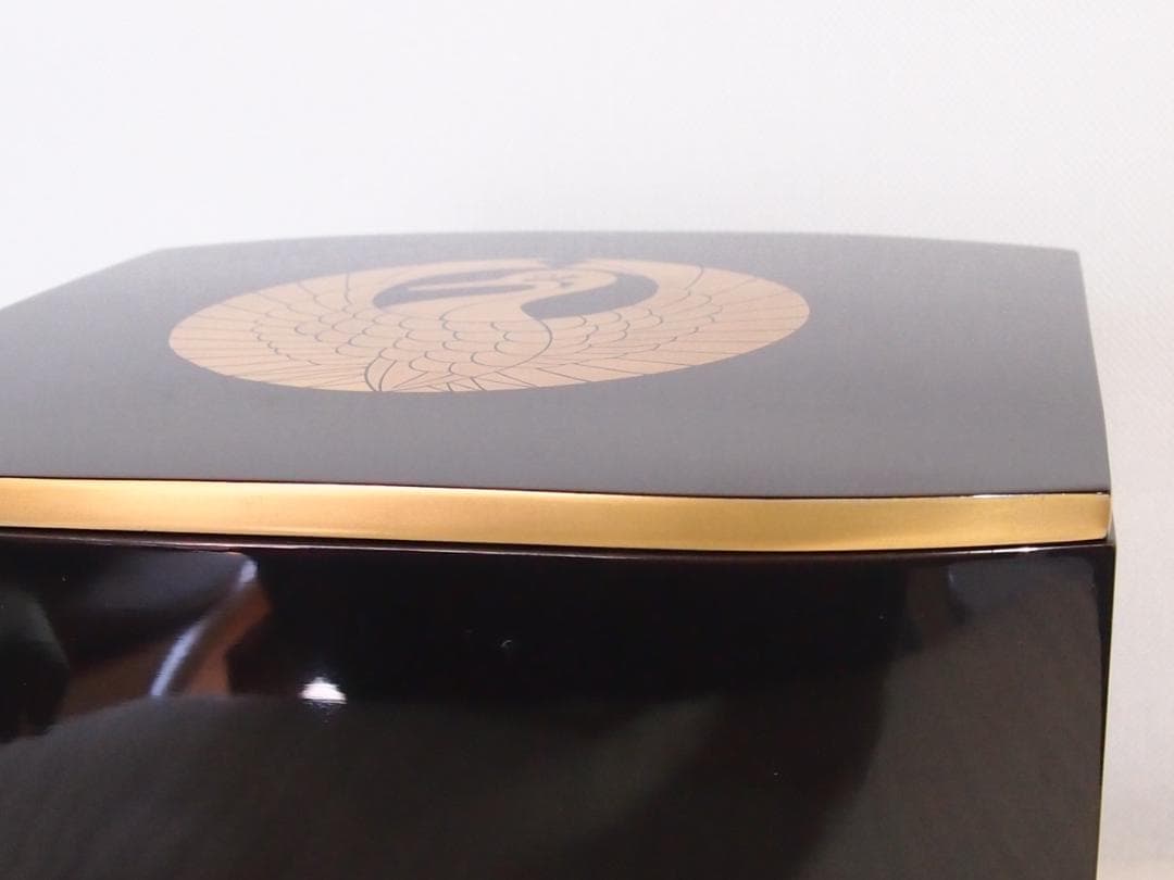 【希少・美品】輪島塗 鶴文 三段重箱 重台 薄造り/変形型 お重/弁当箱 漆器