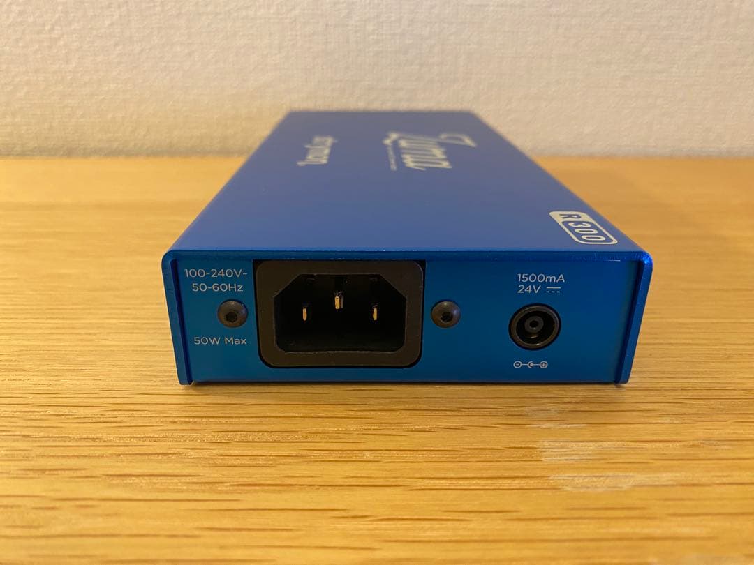 【美品】Strymon Zuma R300 パワーサプライ9V/12V DC電源