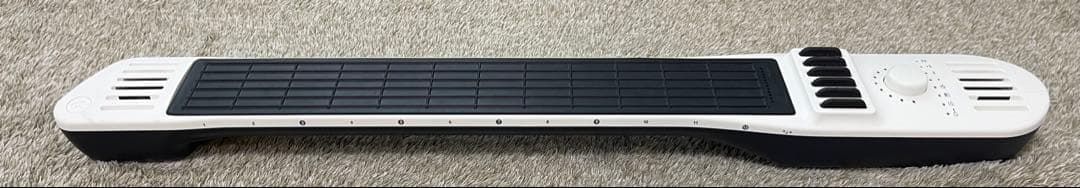 Artiphon INSTRUMENT1 ギター型MIDIコントローラー