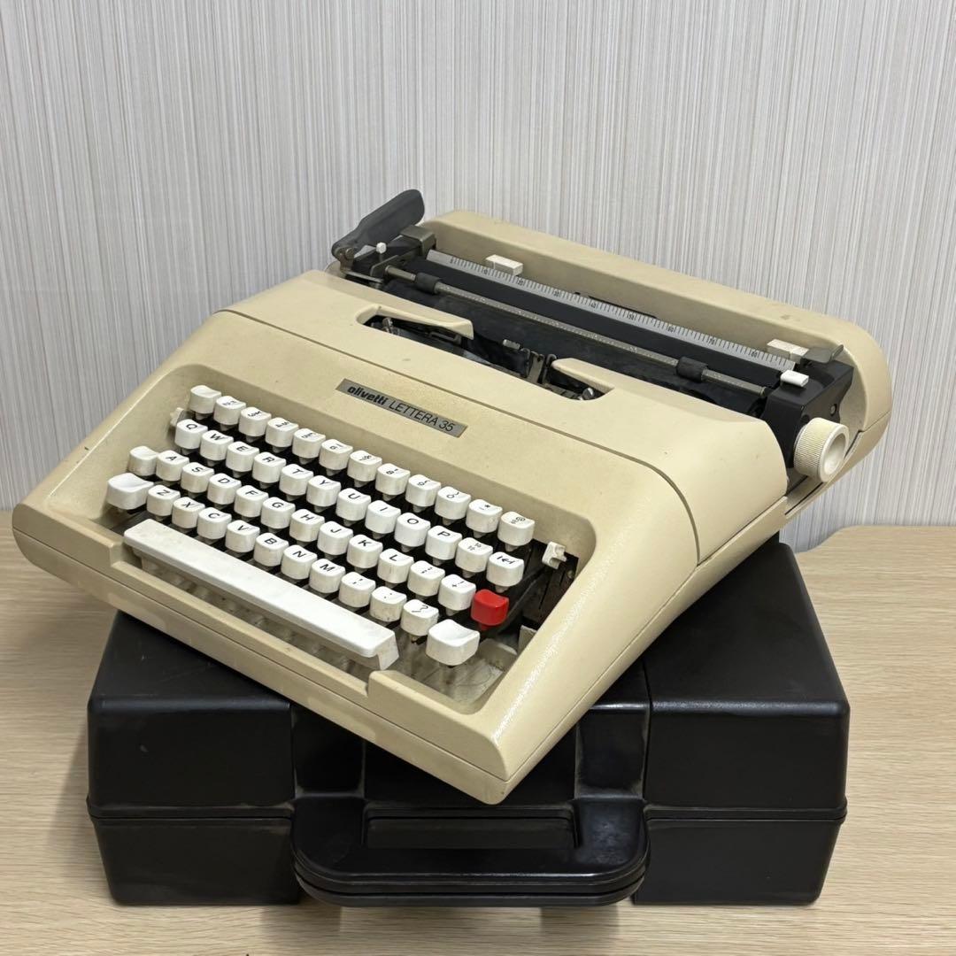 olivetti LETTERA 35 タイプライター オリベッティ - メルカリ