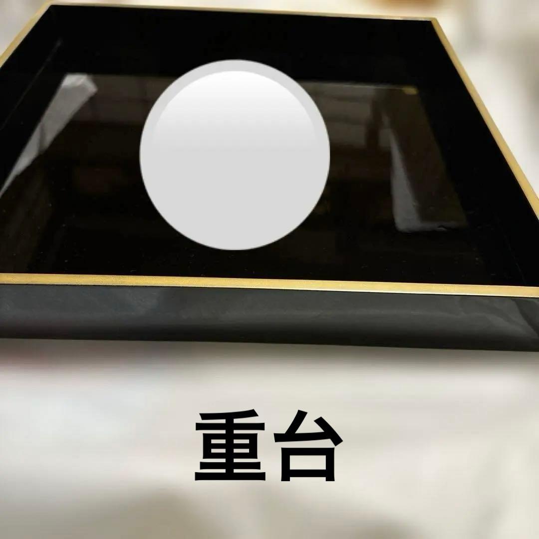 輪島塗の御重（お重箱）紋入、重台付き