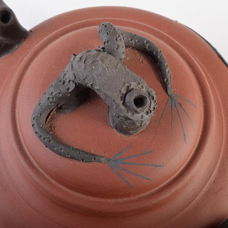 中国 紫砂 朱泥 貼松竹梅文 急須 茶壷 在銘 C R7568