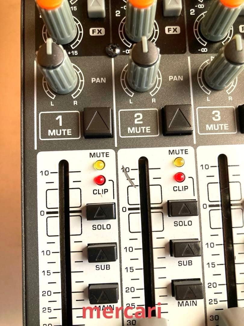 BEHRINGER XENYX X1832 USB 16ch アナログミキサー