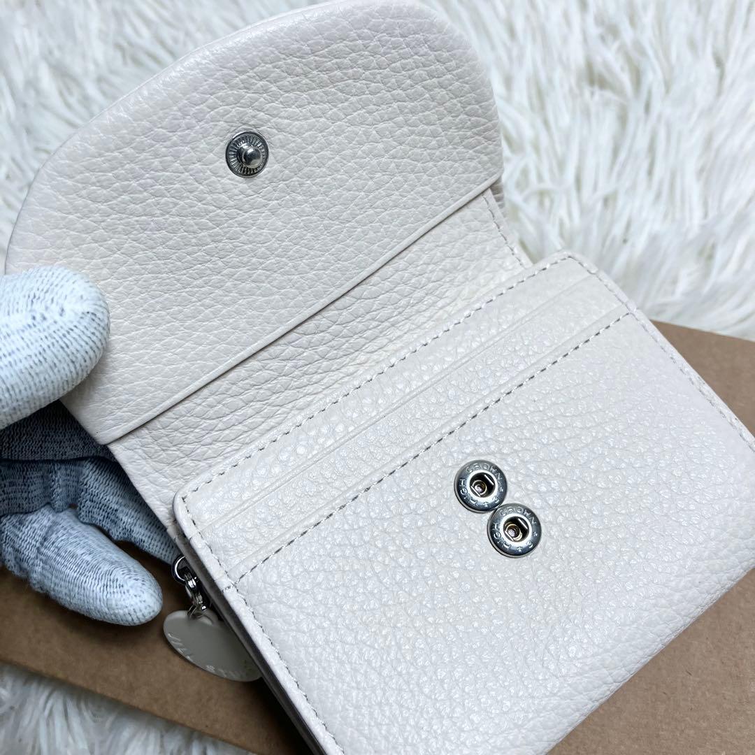 未使用✨ ジルスチュアート ルナティ がま口 トリフォールド