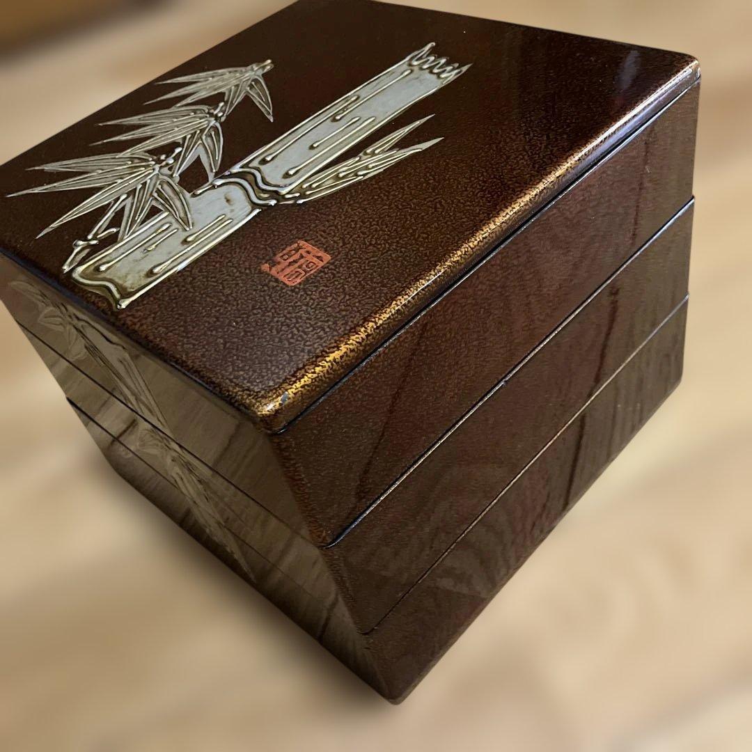 竹模様のブラウン重箱