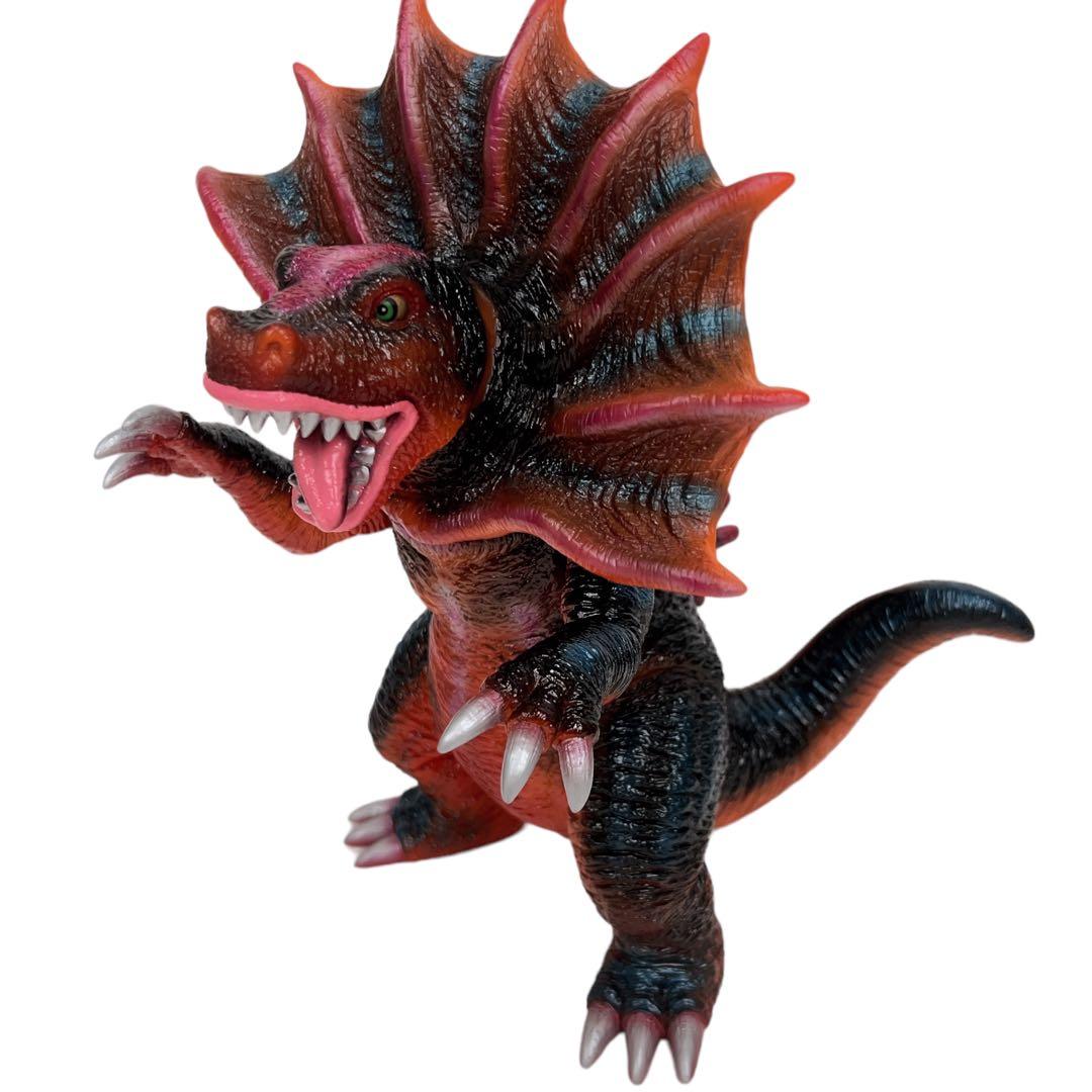 ウルトラマン 彩色 ジラース ソフビ フューチャーモデルズ 楳図かずお