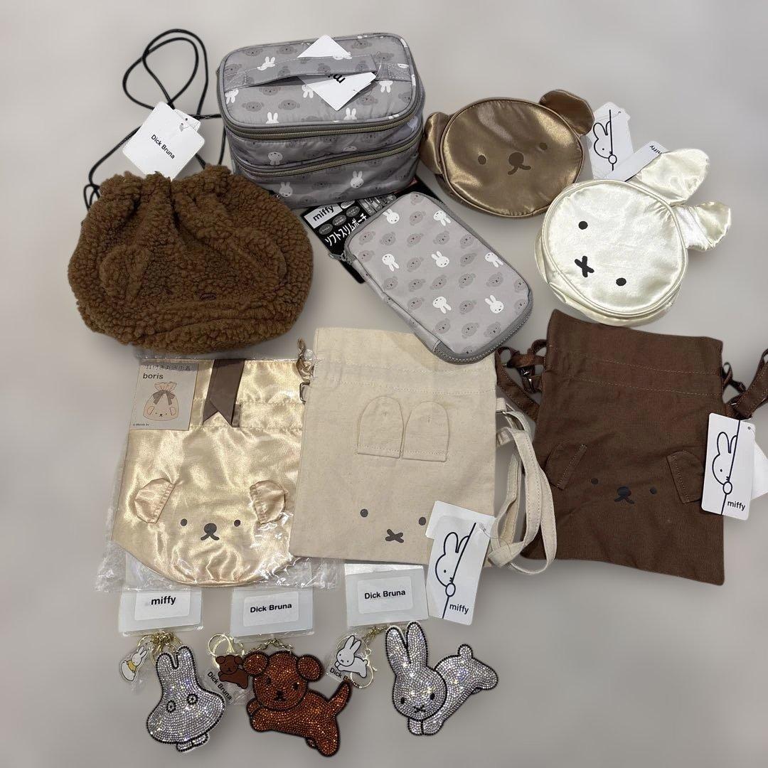 ワンピース ONE PIECEシリーズ設定資料2013年TVスペシャル約200枚