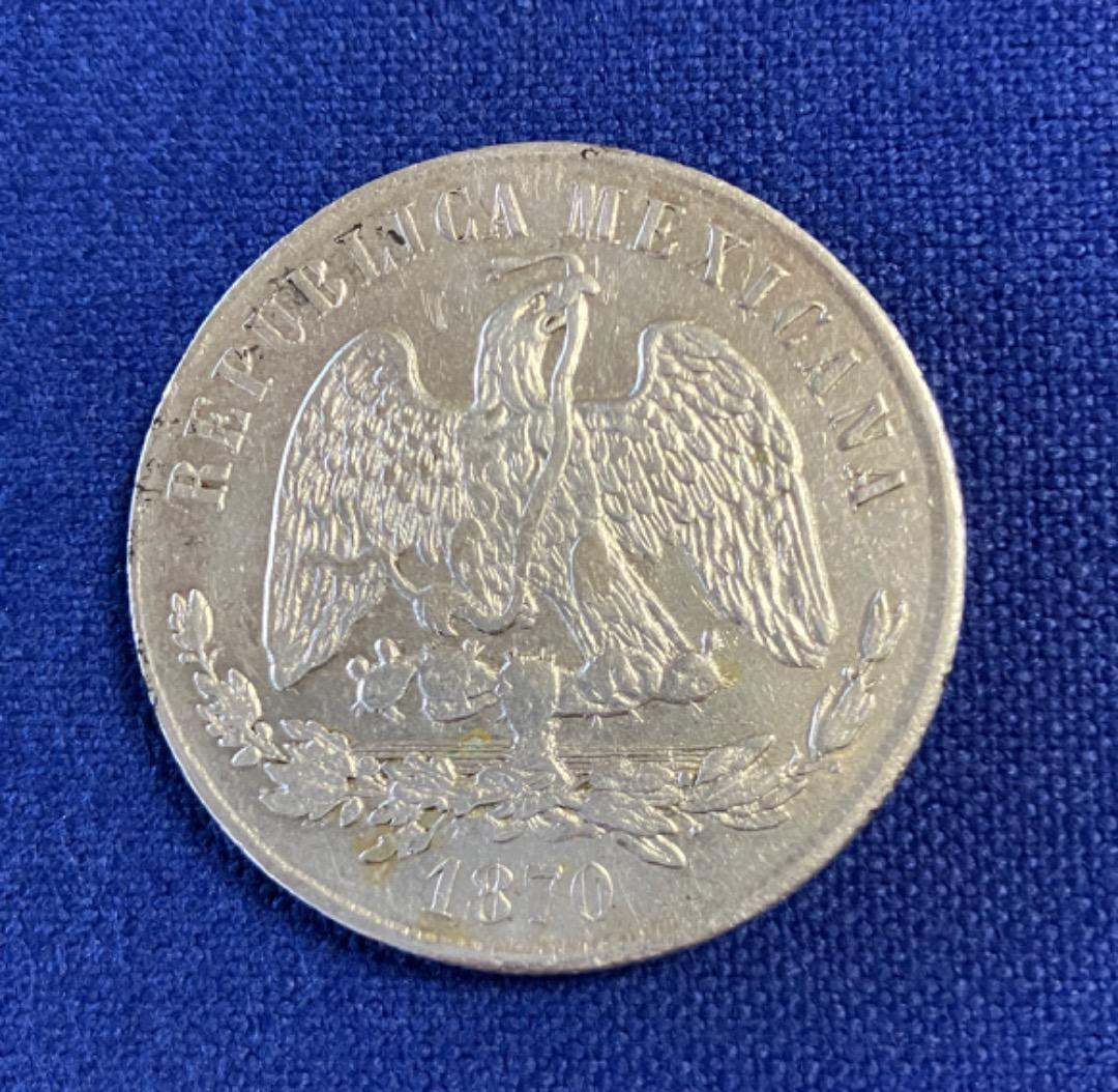 メキシコ銀貨 1ペソ（1870年）25センタボ（1952年） 自由の帽子と秤