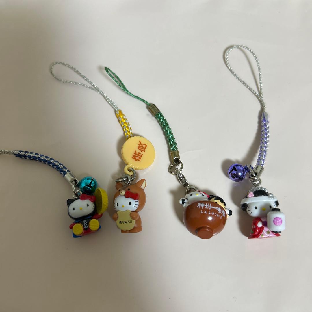 ハローキティ　ご当地　キティ　根付け　まとめ売り　15個　金閣寺　芦ノ湖　シカ