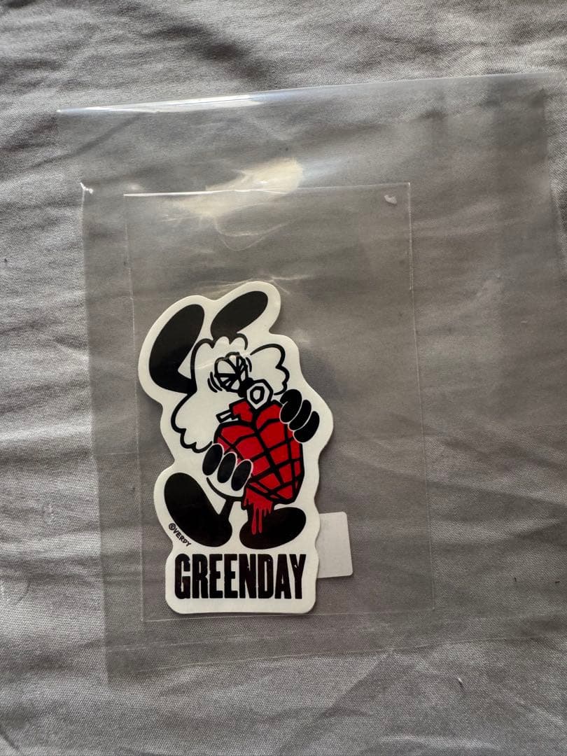 トップス VERDY x GREEN DAY Vick Tee \"White\"