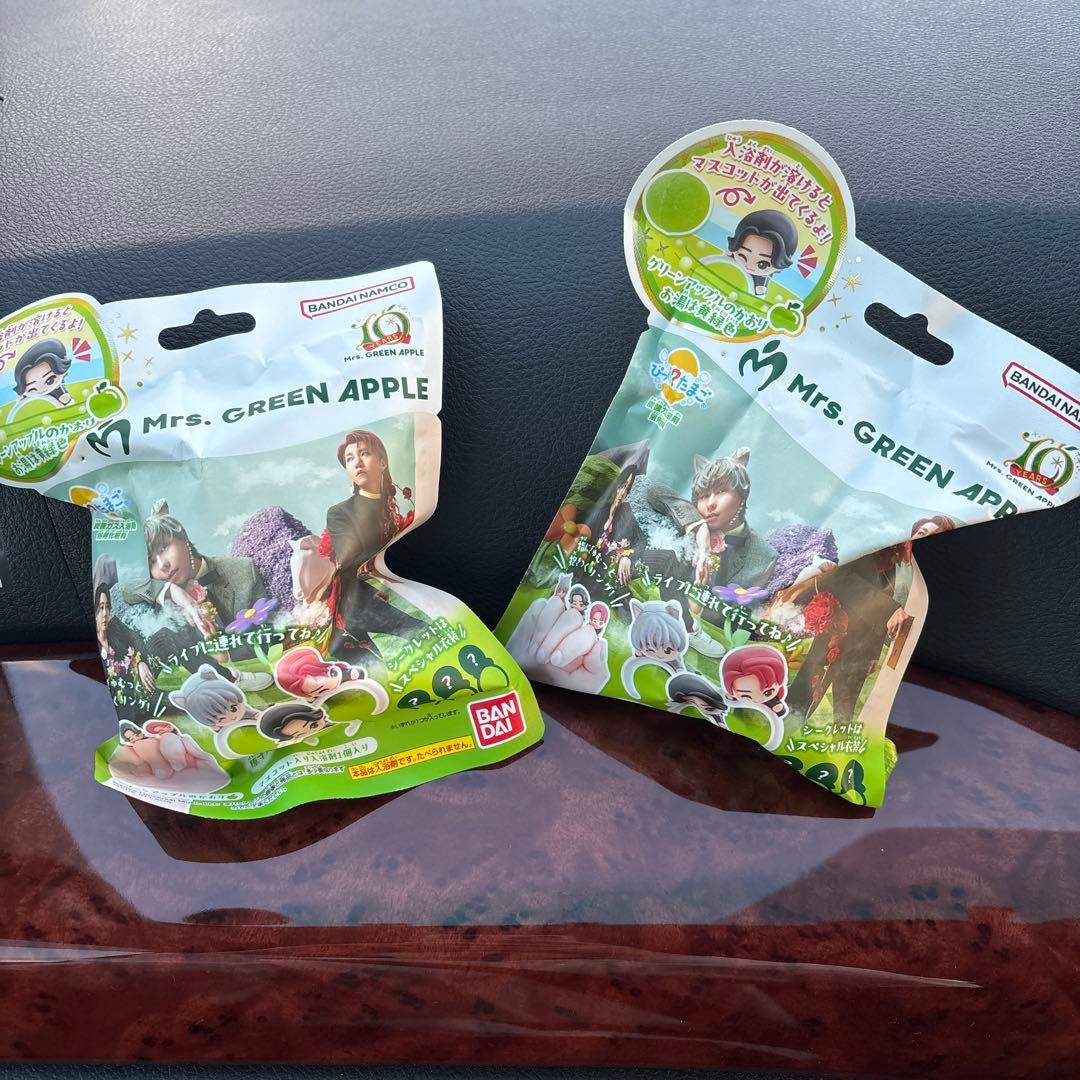 Mrs. GREEN APPLE びっくらたまご2個セット - メルカリ