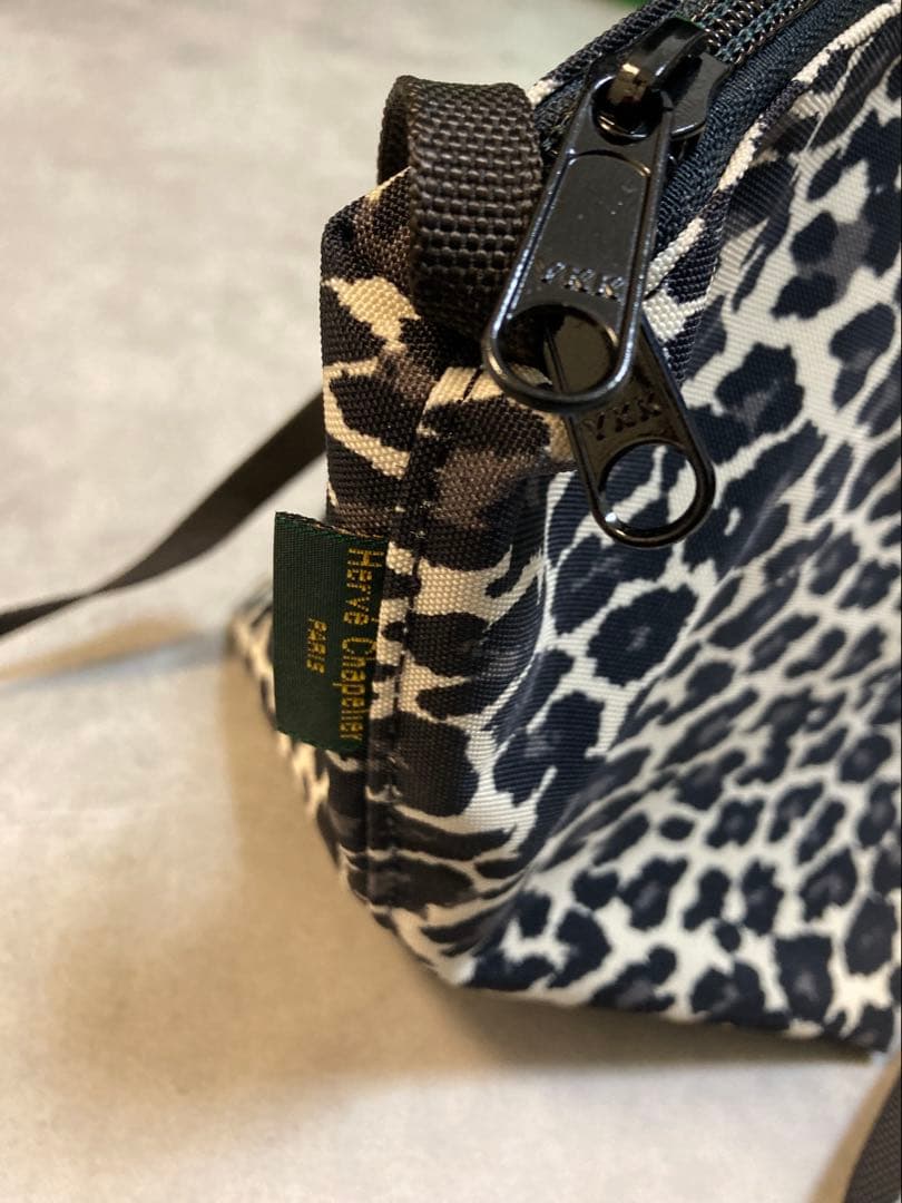 エルベシャプリエ ショルダーバッグ Sサイズ パンサーブラン