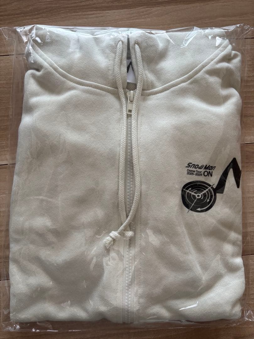 Snow Man DOME TOUR パーカー ONパーカー L - メルカリ