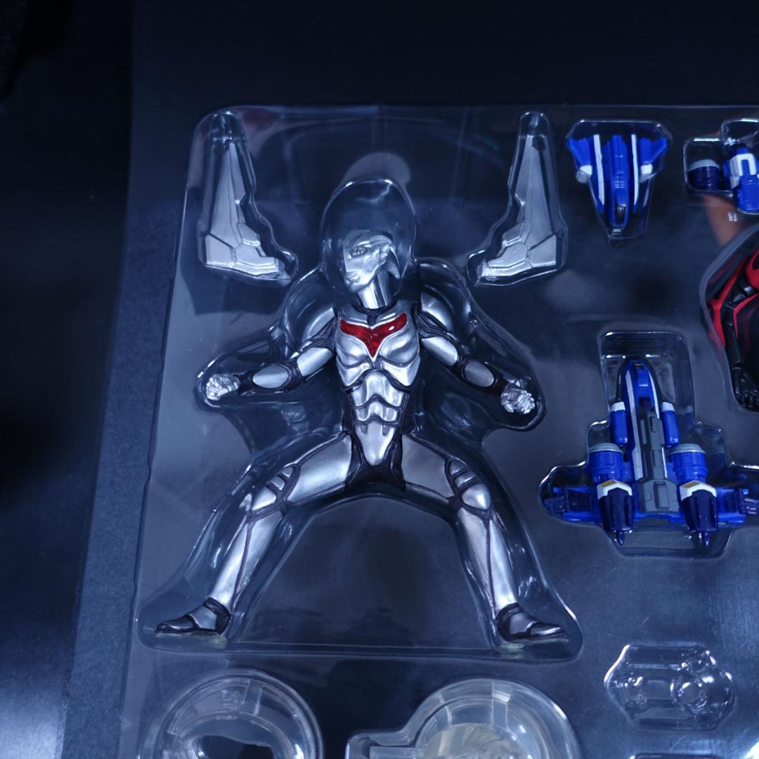 プレミアムバンダイ限定「アルティメットルミナス　ウルトラマンノア　ダークザギ」