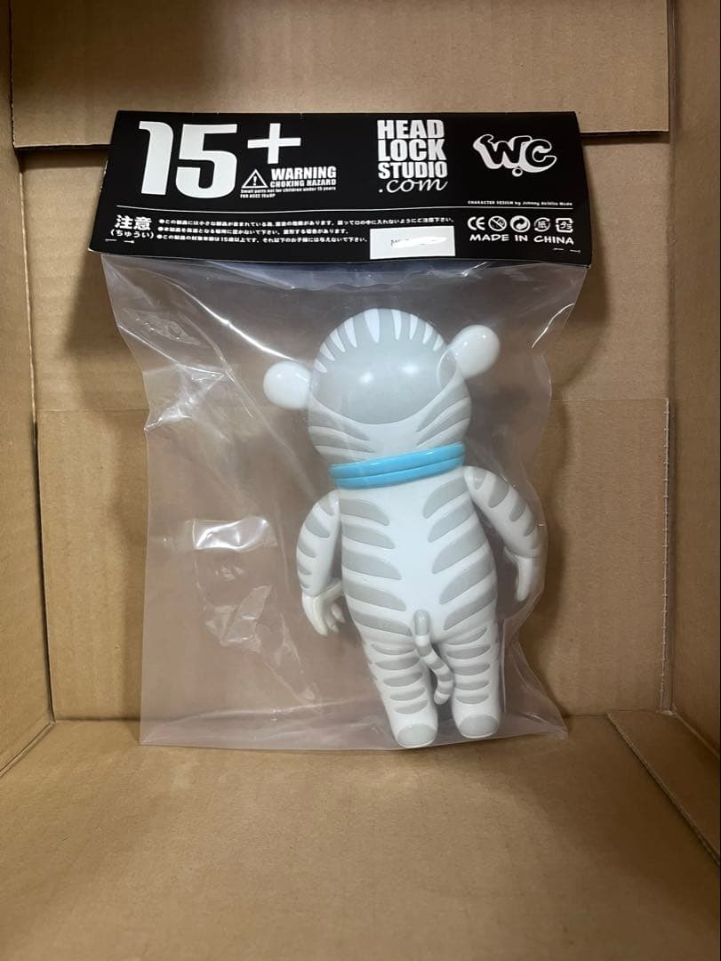 headlockstudio meaty ソフビ wcjohnny