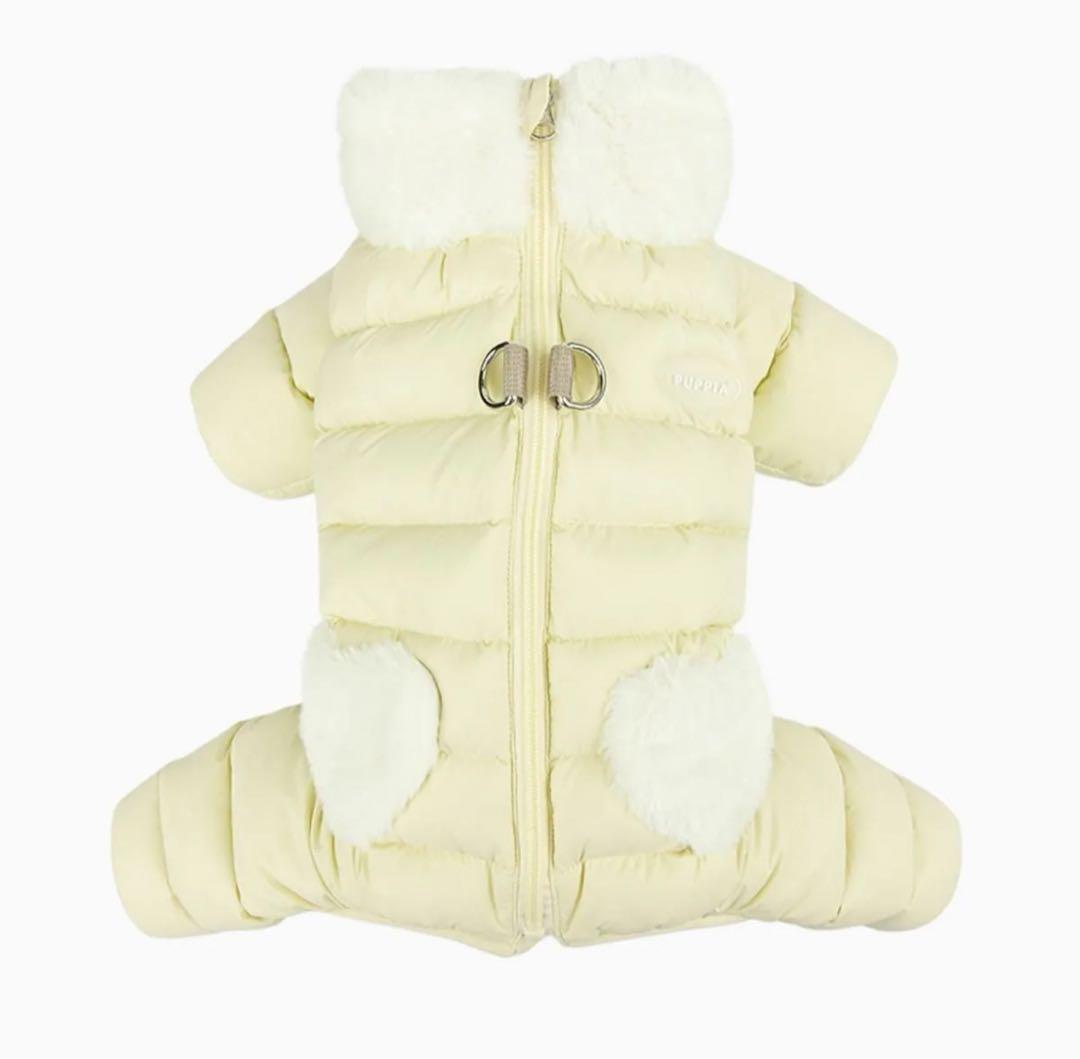 puppia クリーム色 ダウンジャケット犬服 犬服 PUPPIA ハーネス一体型