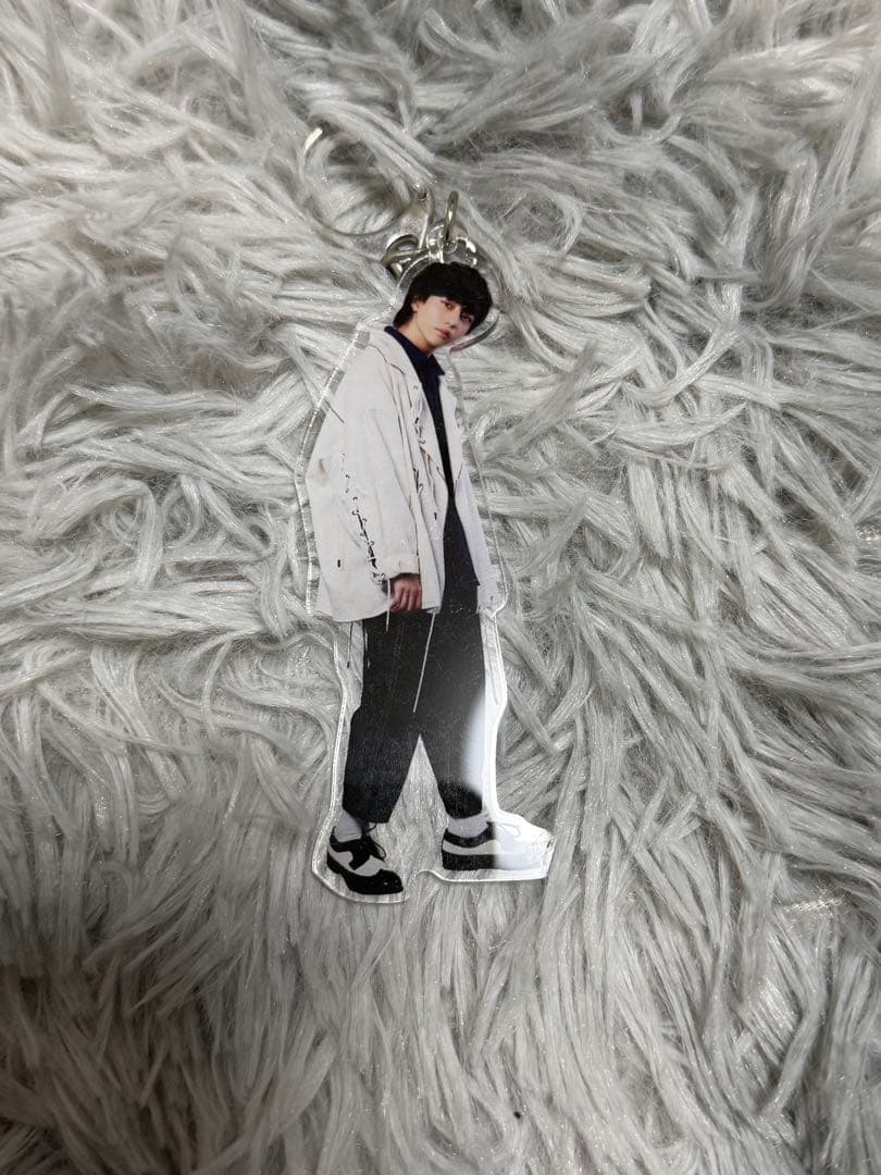 長野凌大 アクリルキーホルダー② - メルカリ