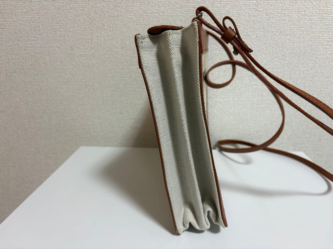 BALENCIAGA バレンシアガ ショルダーバッグ