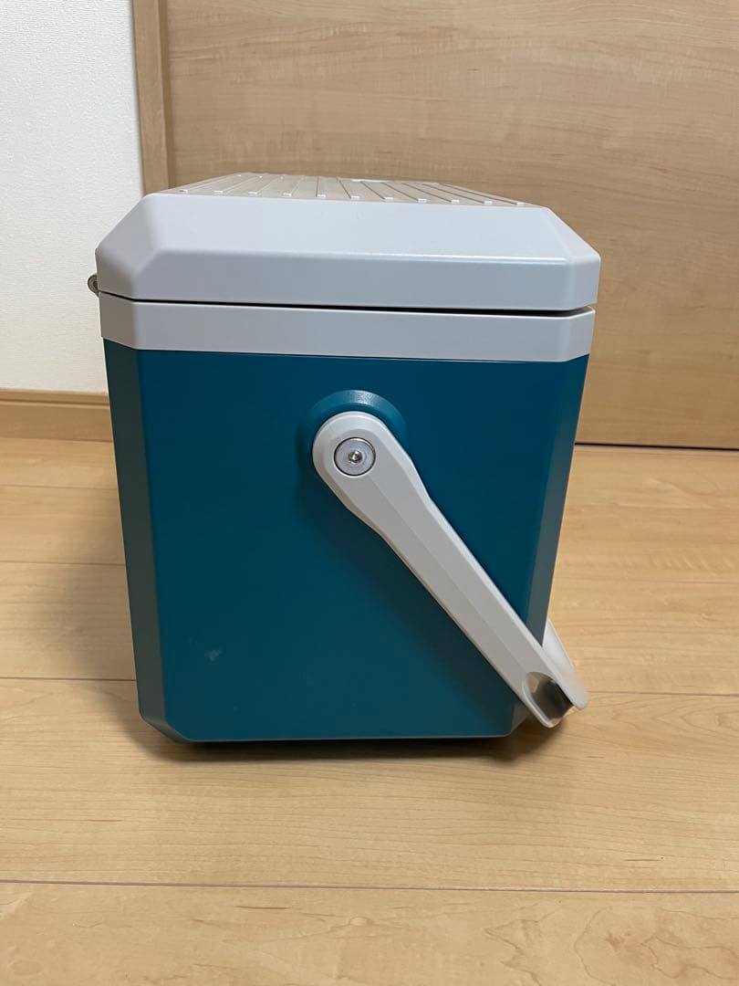 マキタ　冷温庫　CW003G 中古品