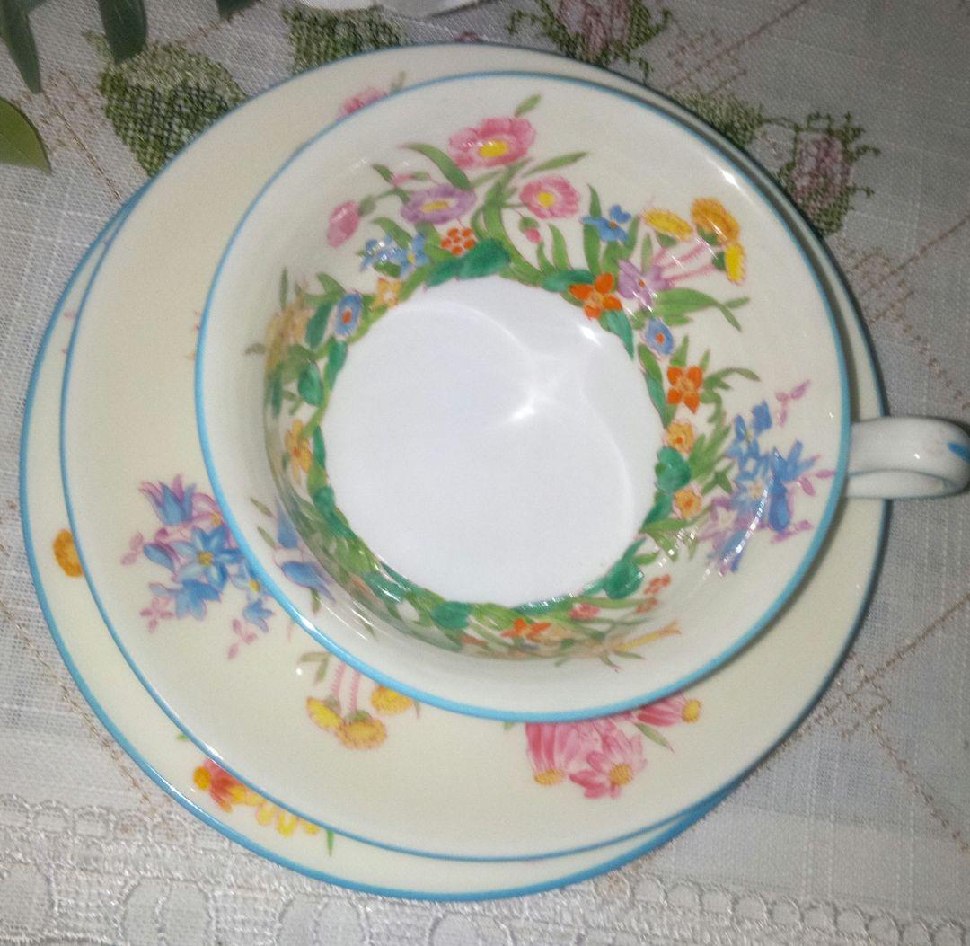 ウェッジウッド プレーリーフラワーズ トリオ ヴィンテージ