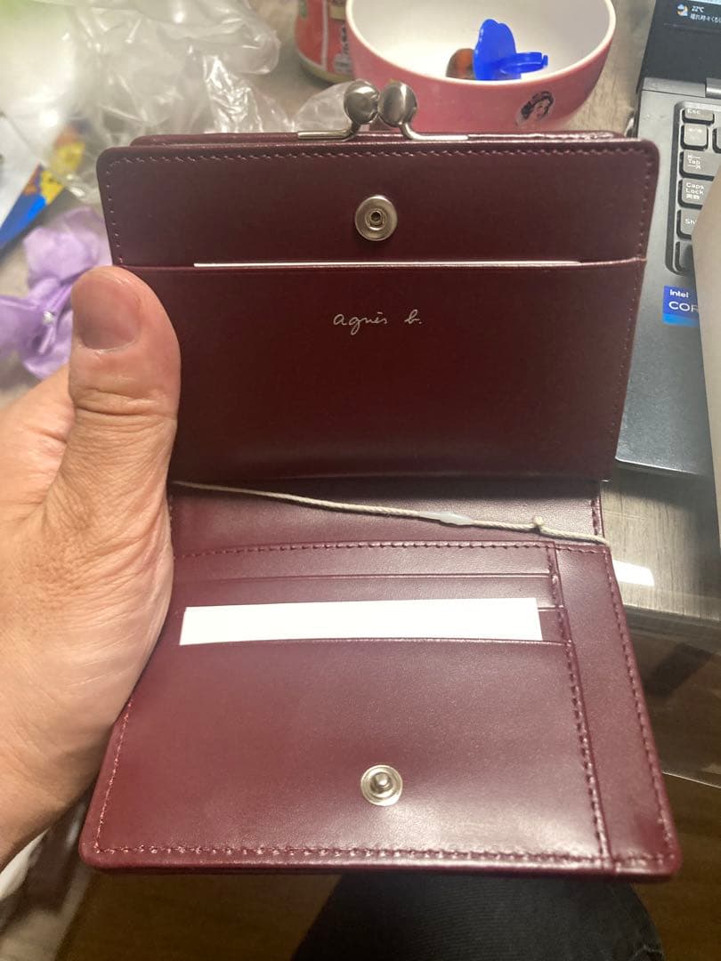 え*も様 お年玉特価　agnes b. voyage 二つ折り財布新品未使用