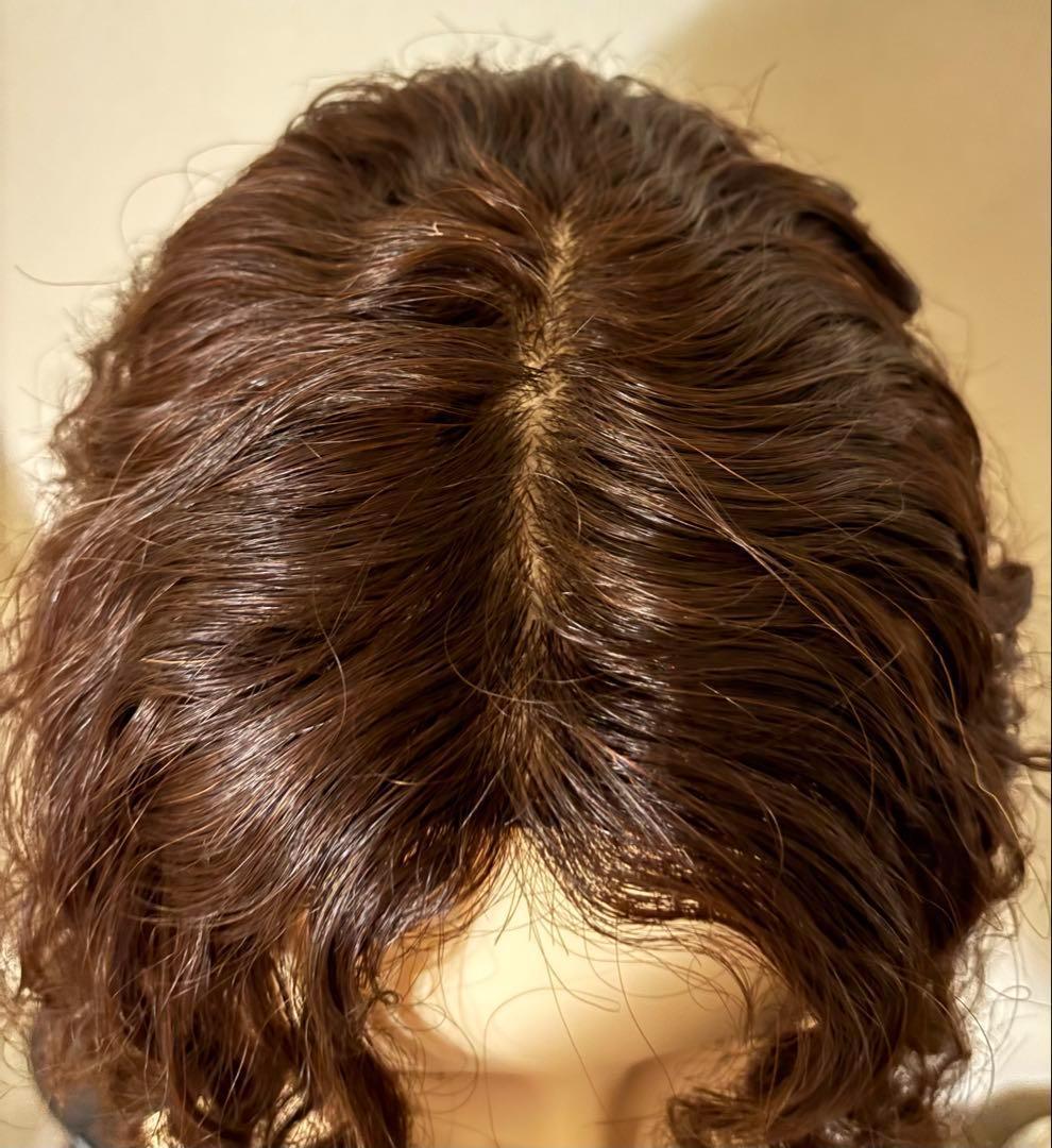 人毛100%　パーマ　ウエーブ　ヘアピース　人工スキン　部分ウイッグ　ブラウン