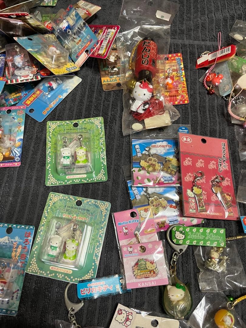 合間公式アカウント1 ご当地キティ