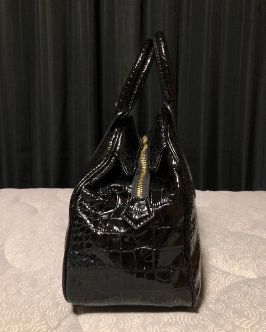 d*9様 Vivienne Westwood クロコダイル風　ハンドバッグ