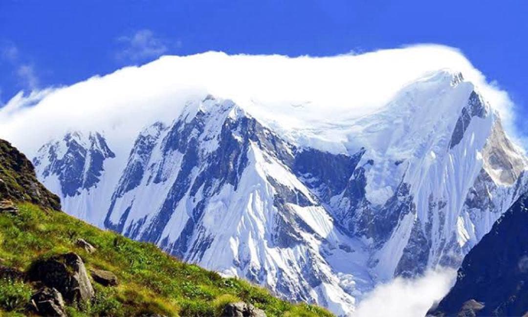 究極品質　秘蔵放出　光を纏いし神の聖石　幻のオールドガネッシュヒマール　8.5㎜