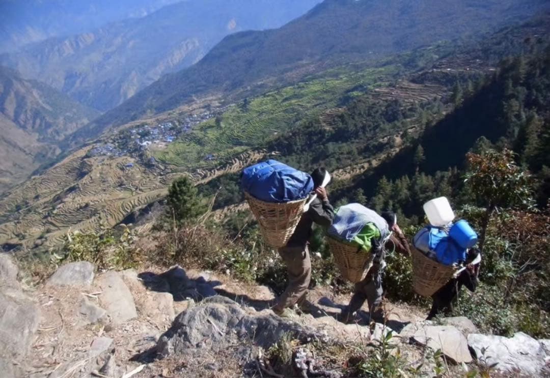 究極品質　秘蔵放出　光を纏いし神の聖石　幻のオールドガネッシュヒマール　8.5㎜