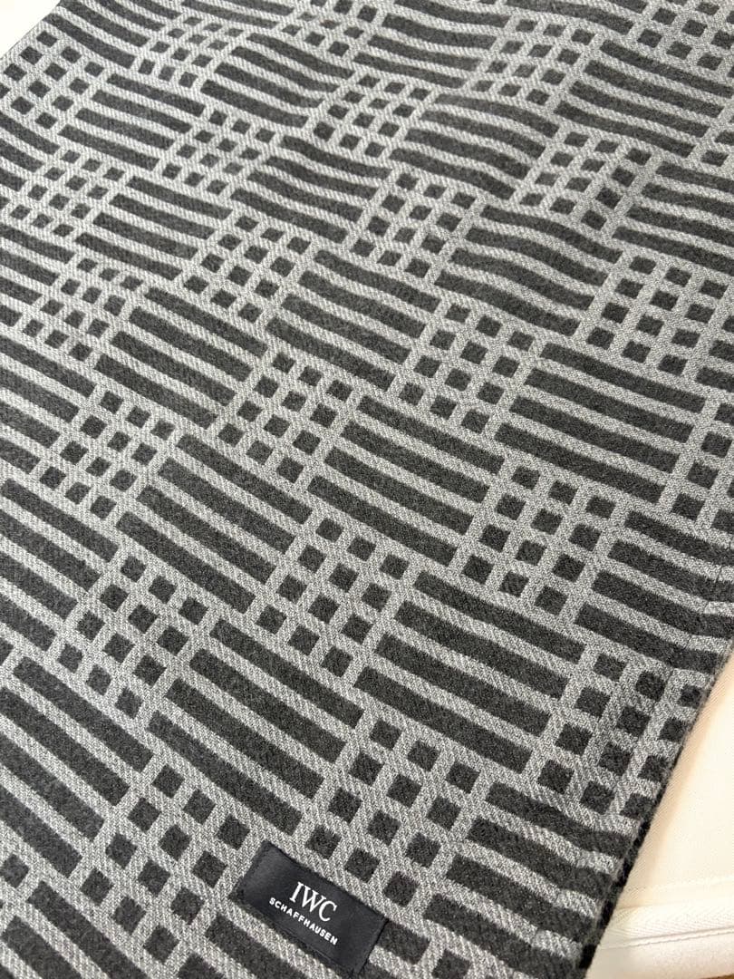 【ノベルティ】IWC カシミアブランケットストール　インヂュニア柄　新品未使用