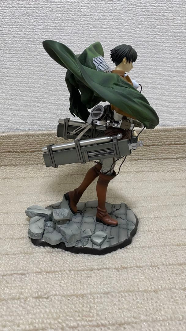 進撃の巨人 リヴァイ 1/7 完成品フィギュア[ホビーマックスジャパン1点セット