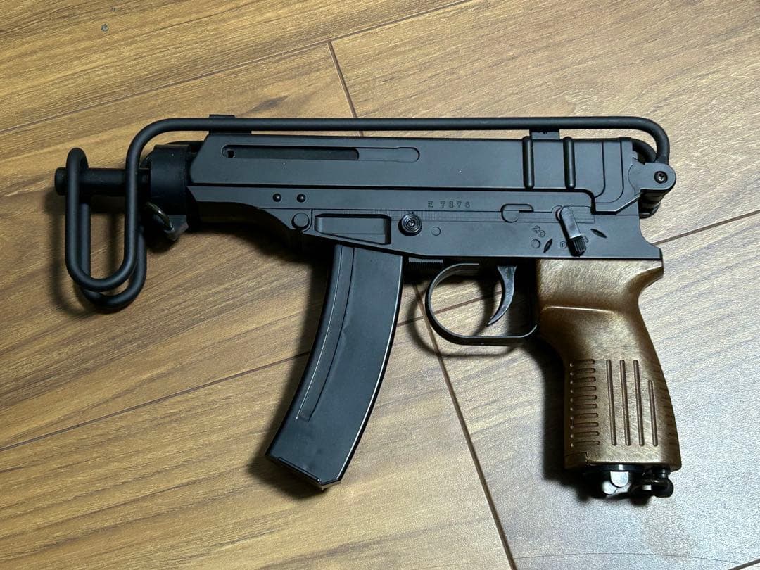 東京マルイ Vz61 スコーピオン エアコキ 箱付き 動作確認済 美品 サバゲー