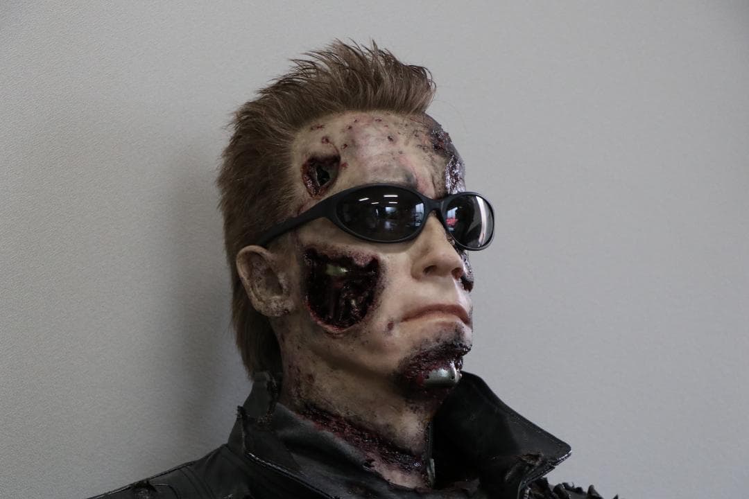 追加画像 等身大 ターミネーター３ シリコンバスト T3 シュワルツェネッガー