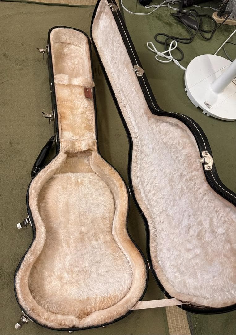 Gibson USA　ギブソン 　SG用 ハードケース ブラック　ギターケース