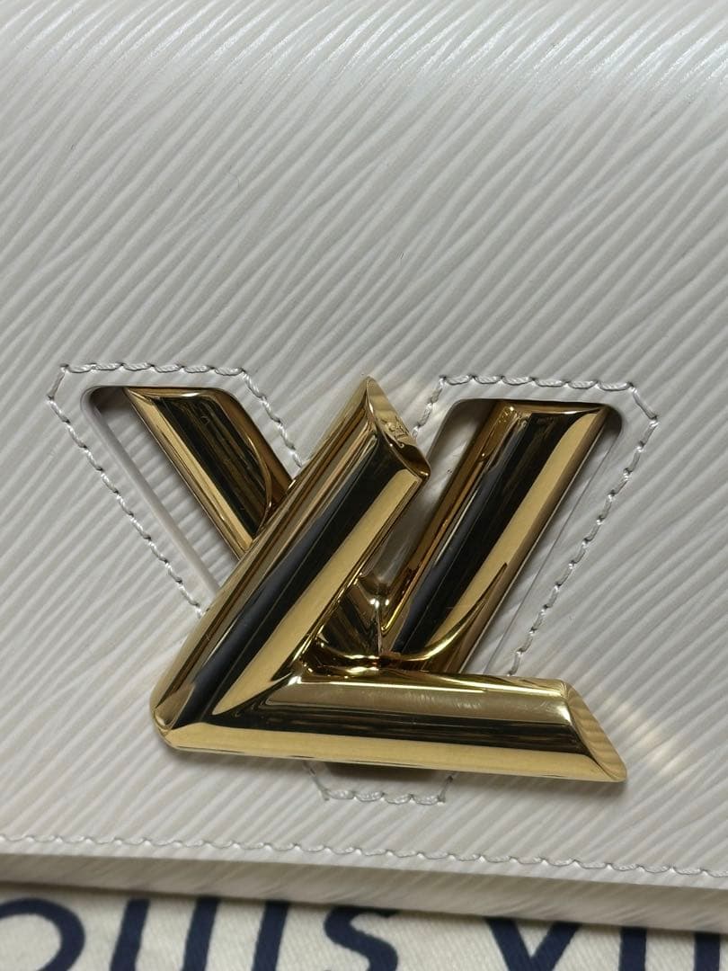 LOUIS VUITTON バッグ