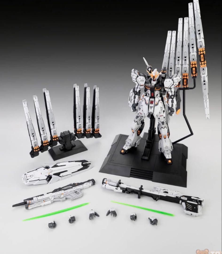 1/100 Fortune Cow νガンダム似 組立式プラモデル