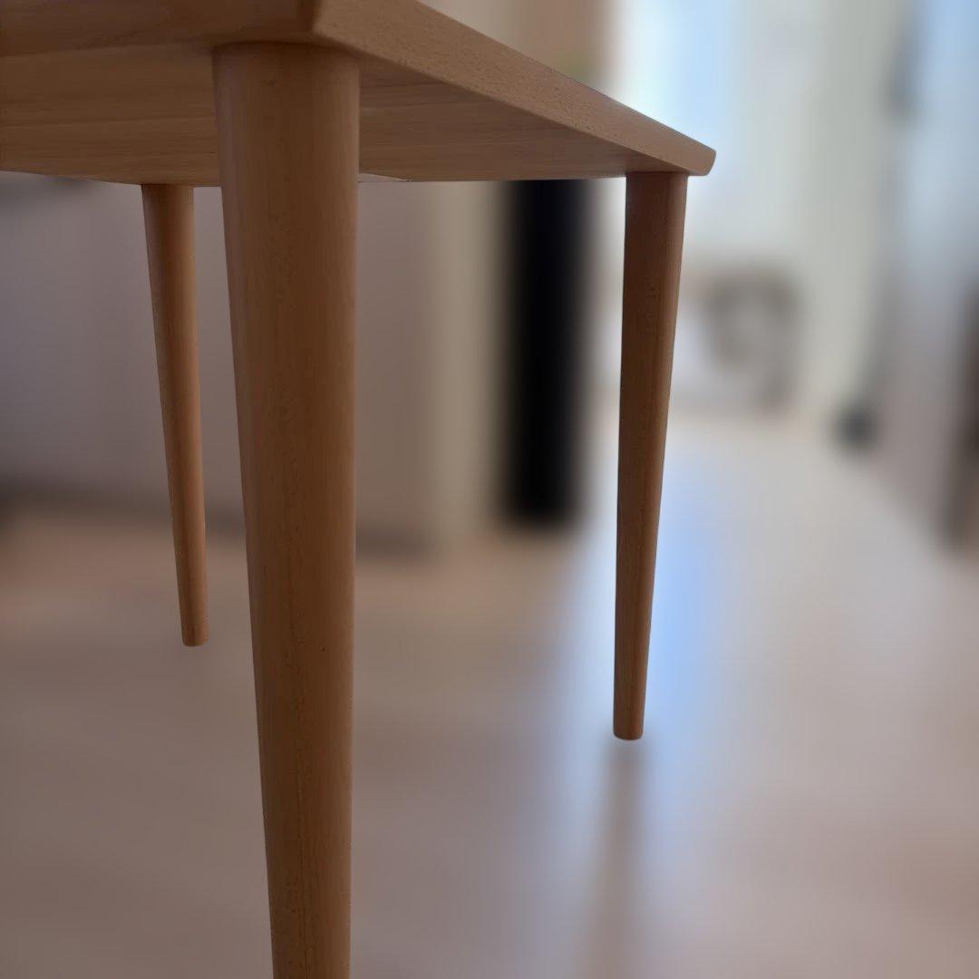 【カリモク60+】ダイニングテーブル800（ピュアビーチ） （現行品8.9万円）