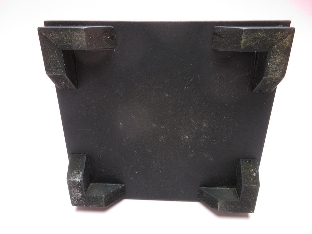 甲州水晶貴石細工 河野潔（章玉）大きな耳で福を聞く 紅白福うさぎ 70523