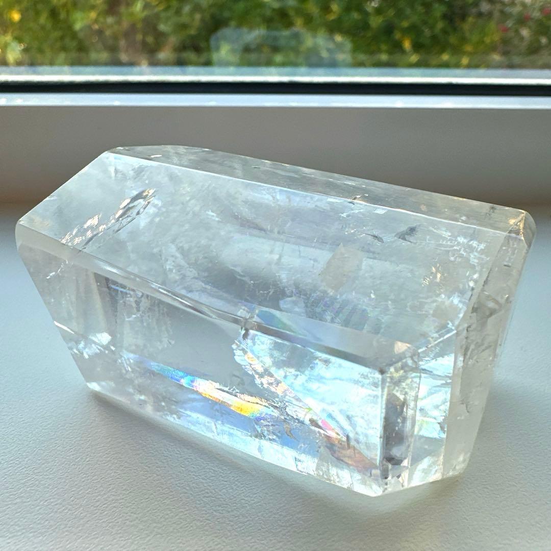 カルサイト　高品質　虹　プリズムレインボー　125.8g フリーフォーム