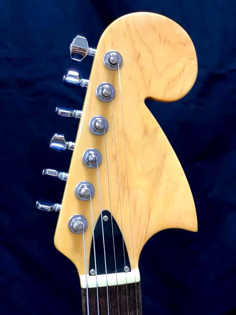 新品オリジナル エレキギターバールメープルトップ＆アッシュボディー エレキギター