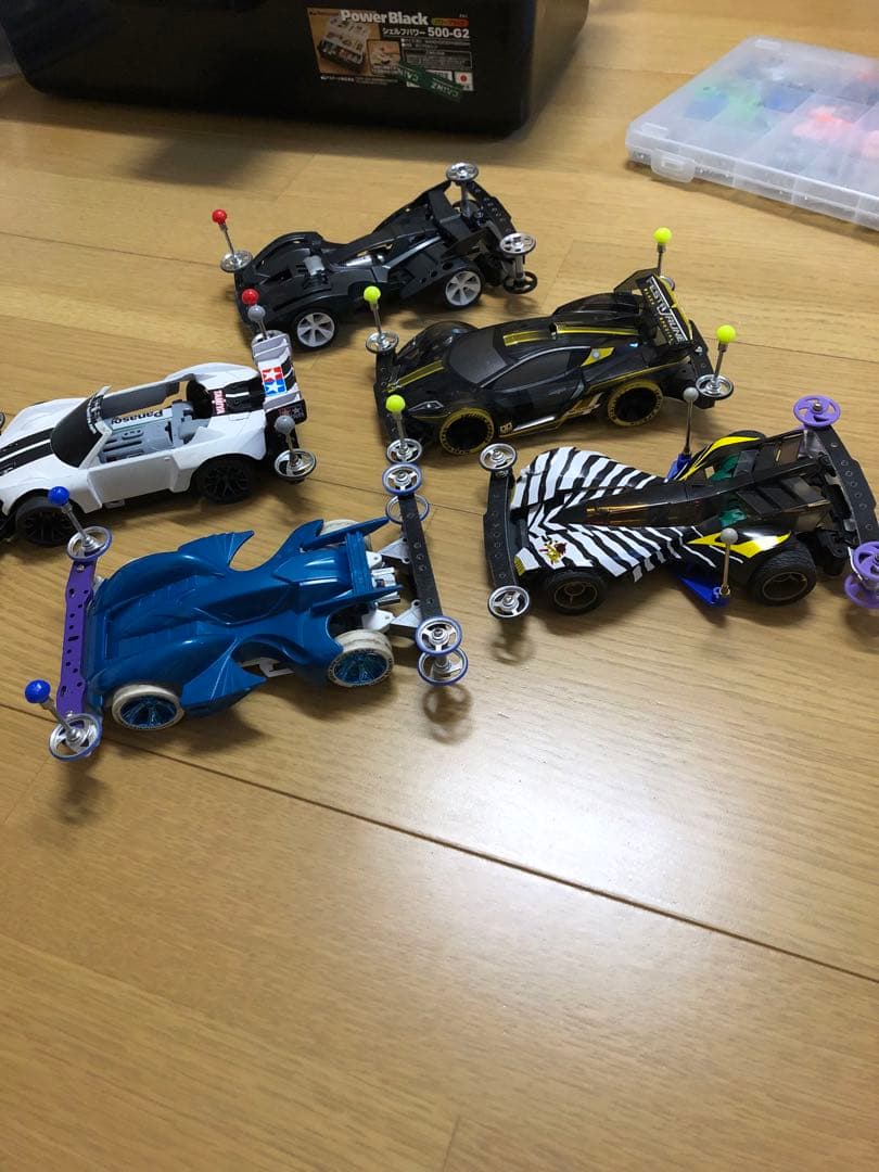 ミニ四駆 引退セット車両5台とパーツ・工具収納セット