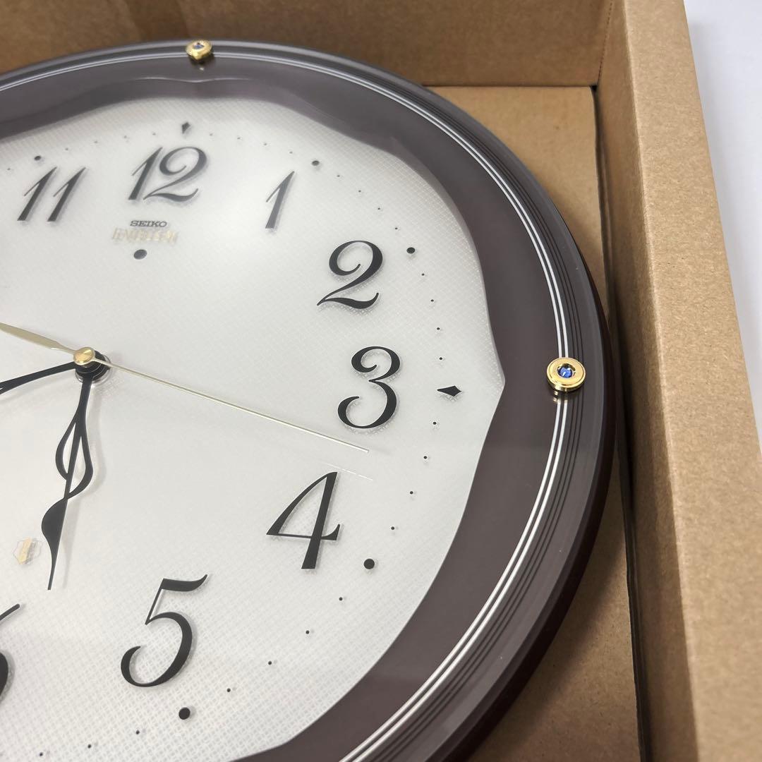 極美品✨ SEIKO EMBLEM 掛け時計 電波時計 スイープ HS551B