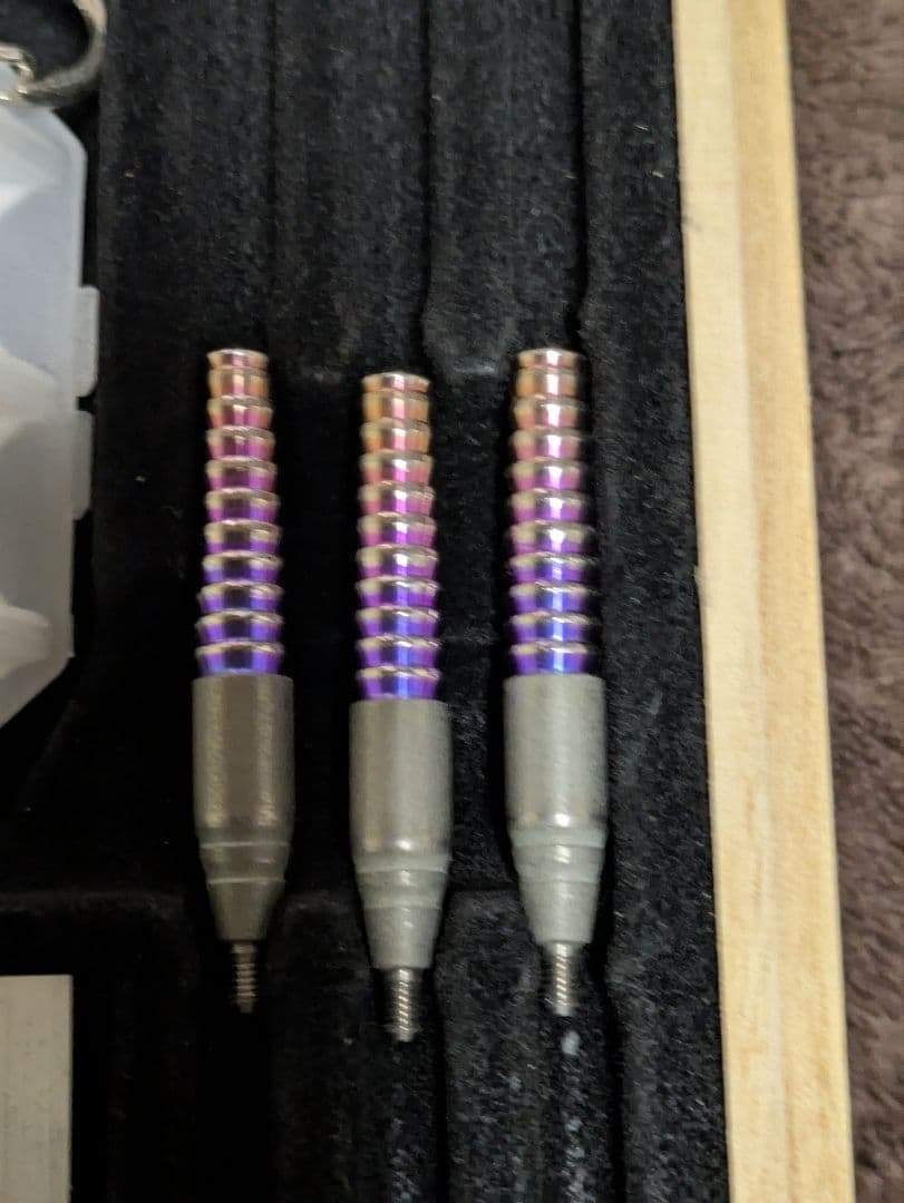 中古品Fusion X12 ダーツセット