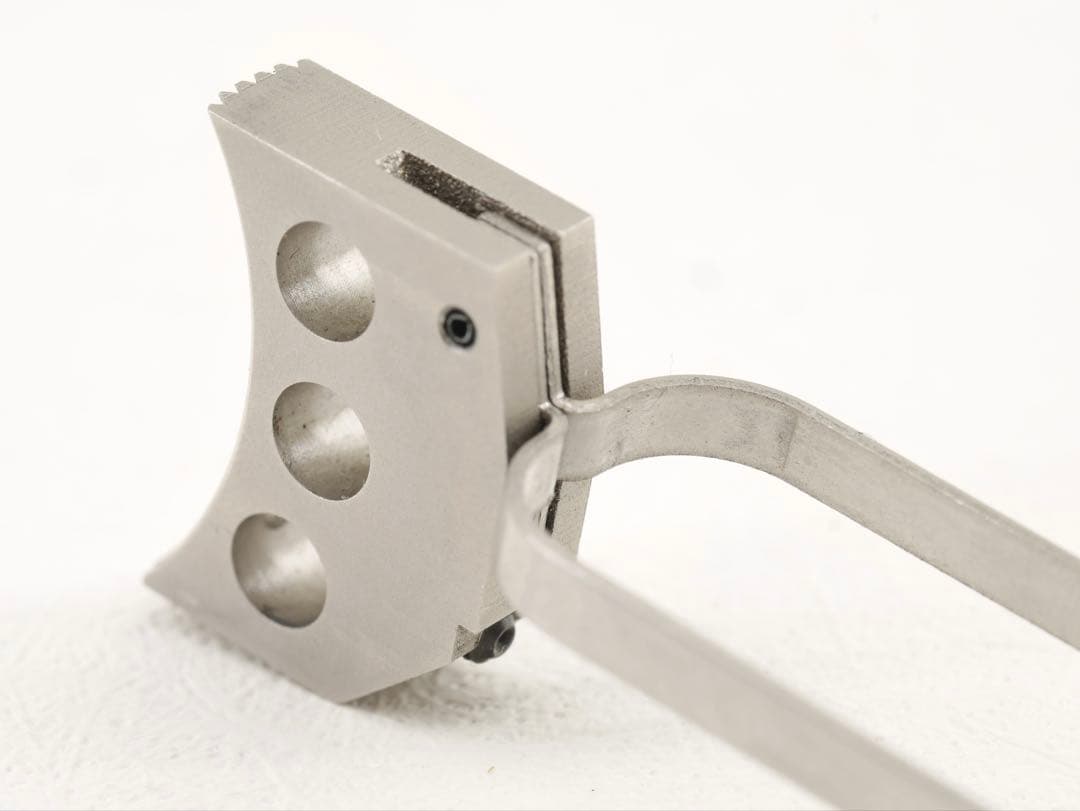 Anvil WA1911シリーズ用 ステンレス 3ホールトリガー