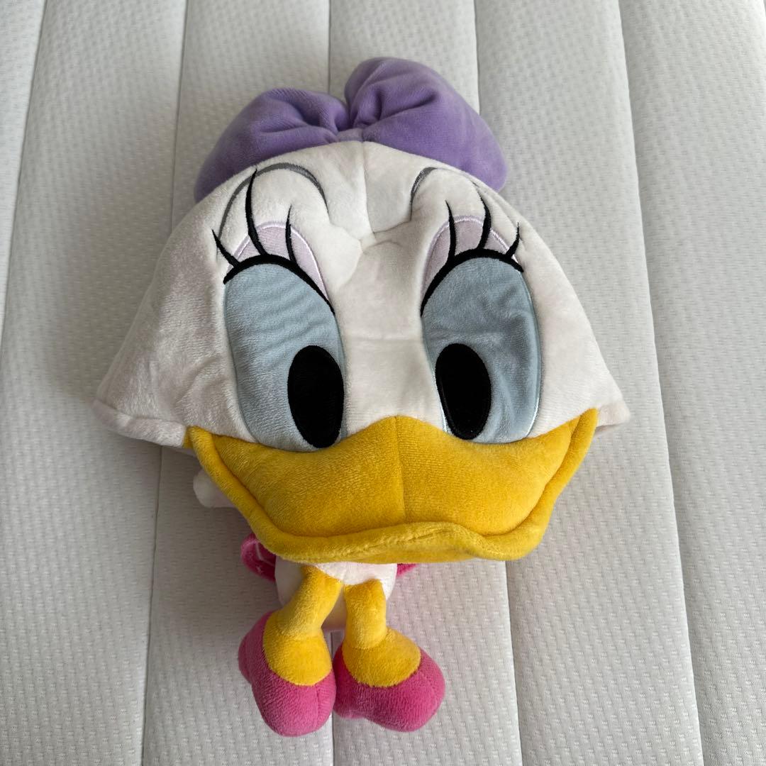 デイジーダック ぬいぐるみキャップ - メルカリ