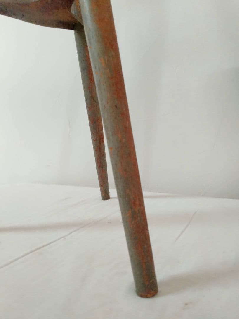 ★　【珍品】木製　丸椅子　金属　スツール 　丸イス 　古道具　ヴィンテージ