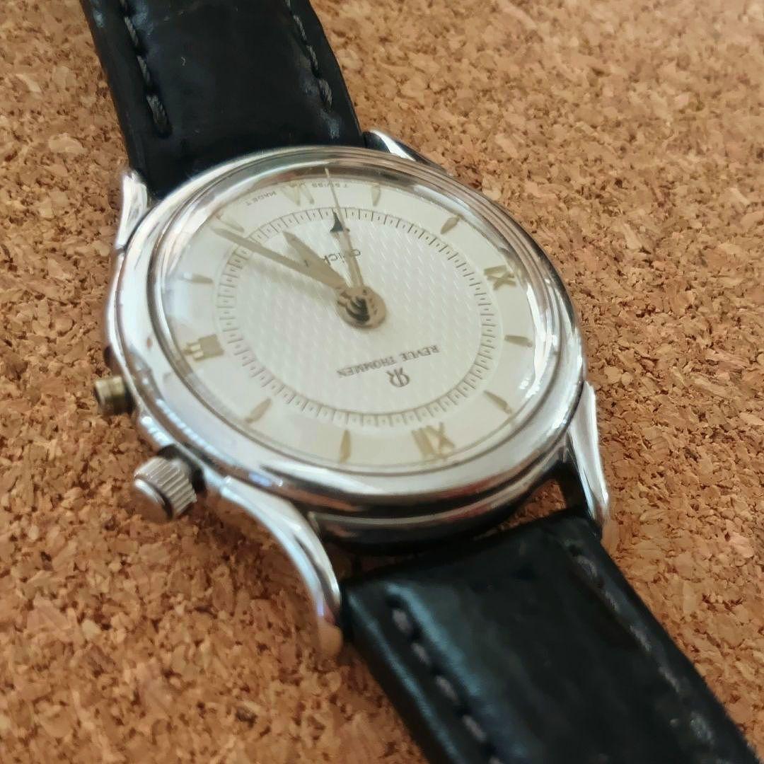 レビュートーメン　クリケット 8010002　ジャンク品