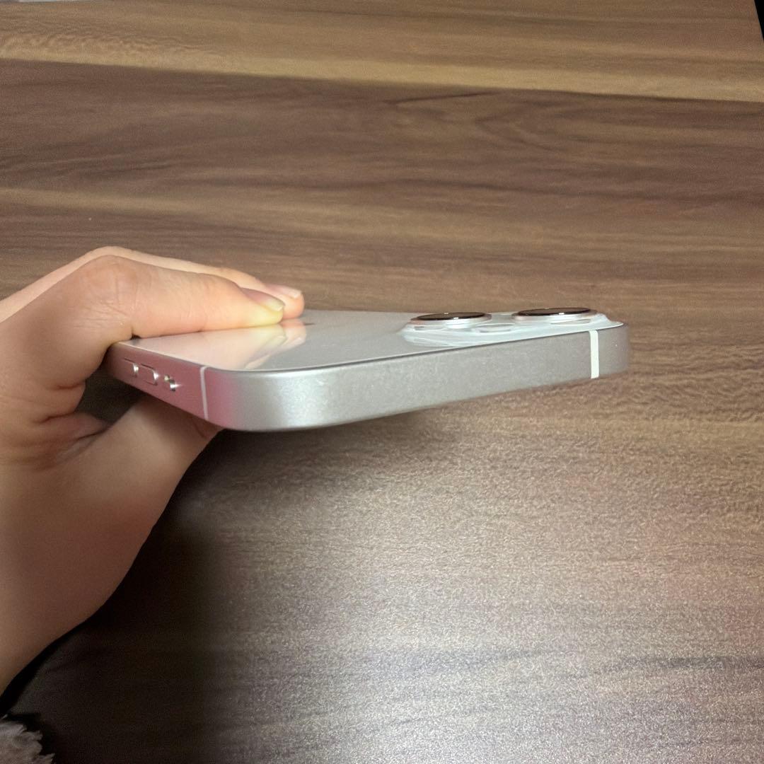 iPhone13 256GB 本体